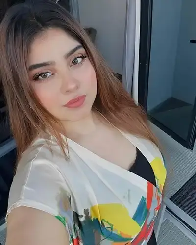 Dungla Escort